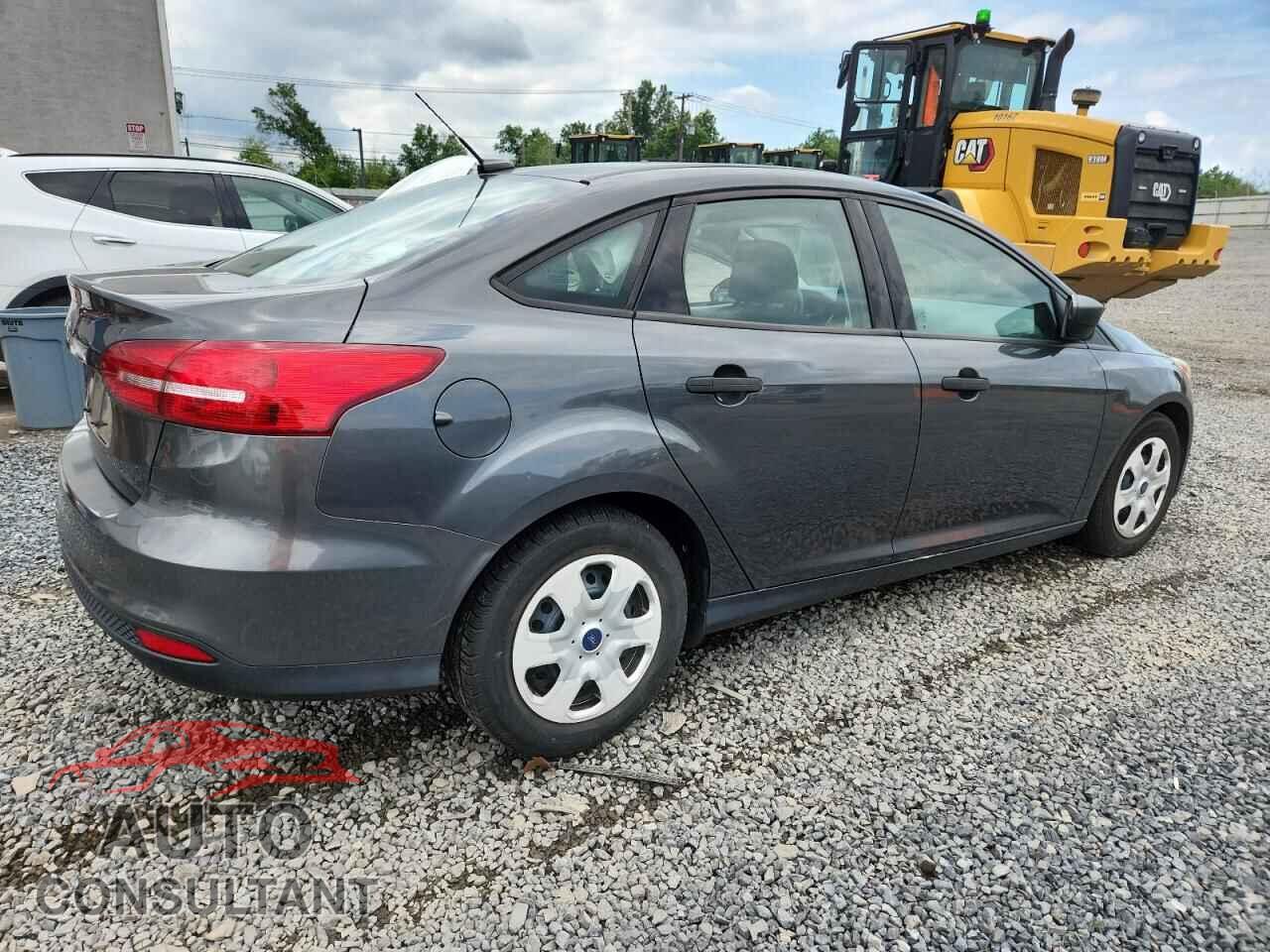 FORD FOCUS 2017 - 1FADP3E24HL234716