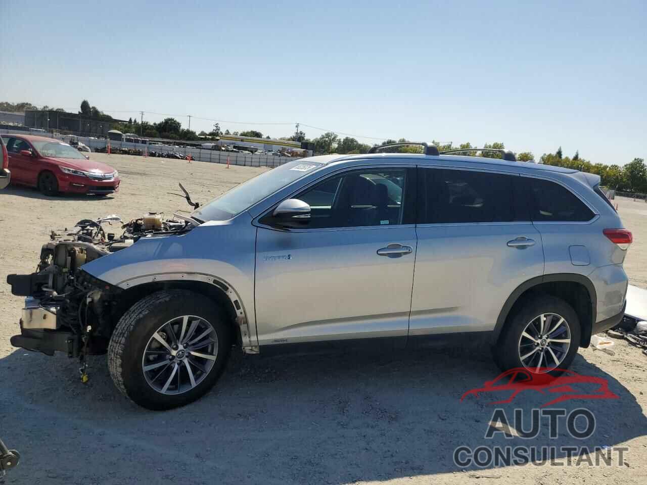 TOYOTA HIGHLANDER 2019 - 5TDJGRFH9KS057881