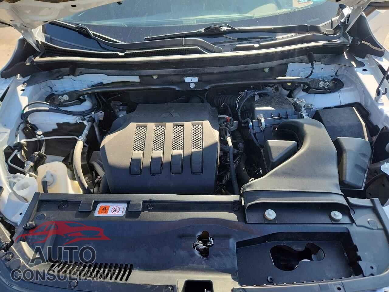 MITSUBISHI ECLIPSE 2024 - JA4ATVAA7RZ046878