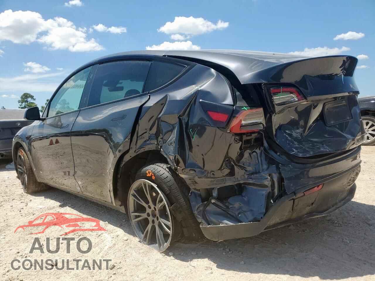 TESLA MODEL Y 2024 - 7SAYGDED1RF100949