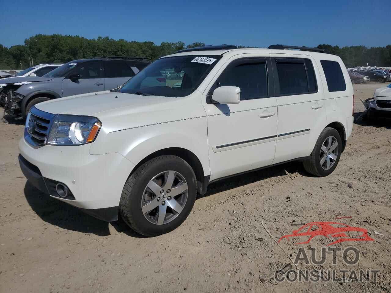 HONDA PILOT 2015 - 5FNYF3H92FB017561