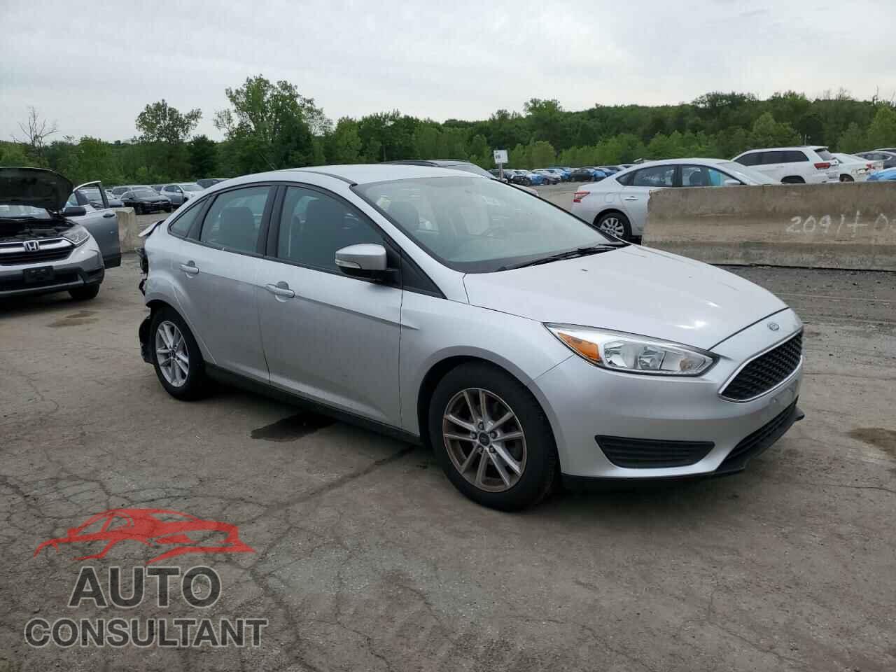 FORD FOCUS 2017 - 1FADP3F20HL281160