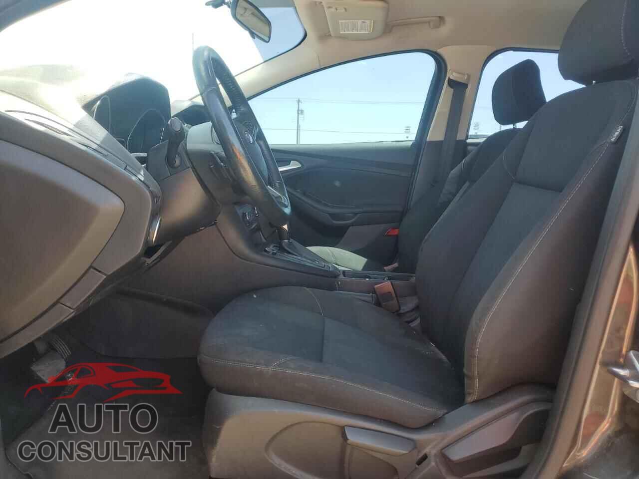FORD FOCUS 2015 - 1FADP3F2XFL368707