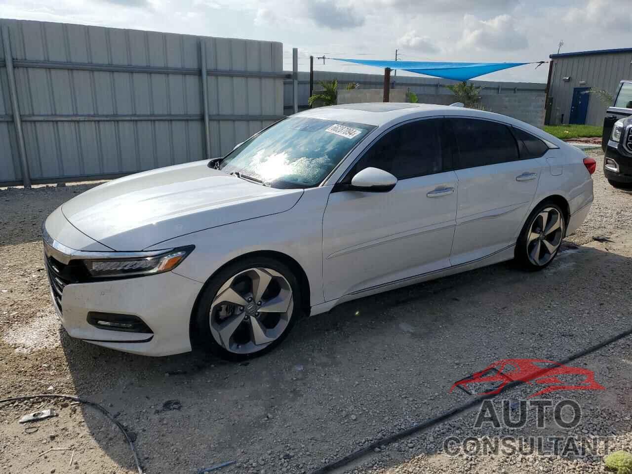 HONDA ACCORD 2018 - 1HGCV1F94JA131004