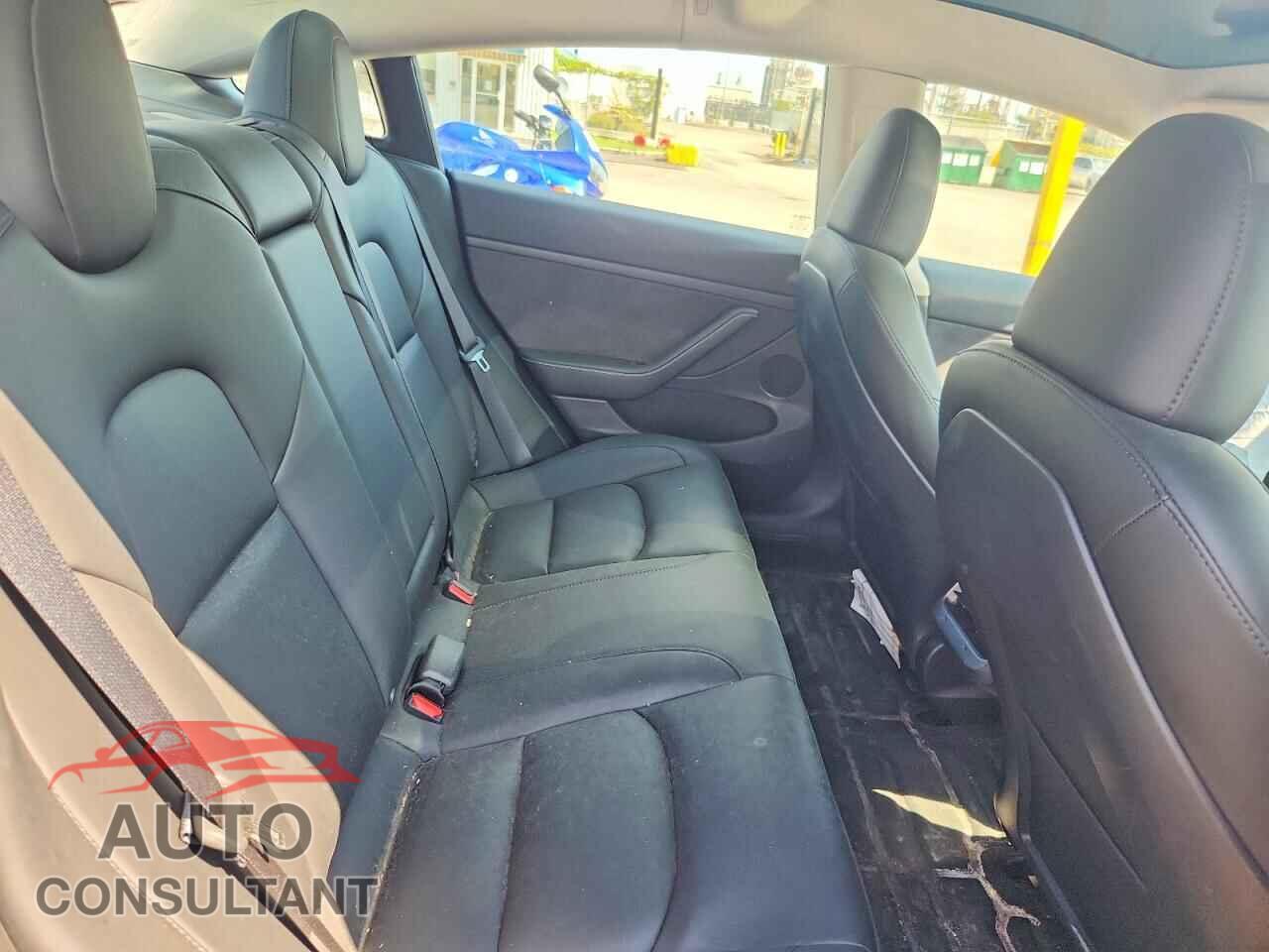 TESLA MODEL 3 2023 - LRW3E1FA1PC944397