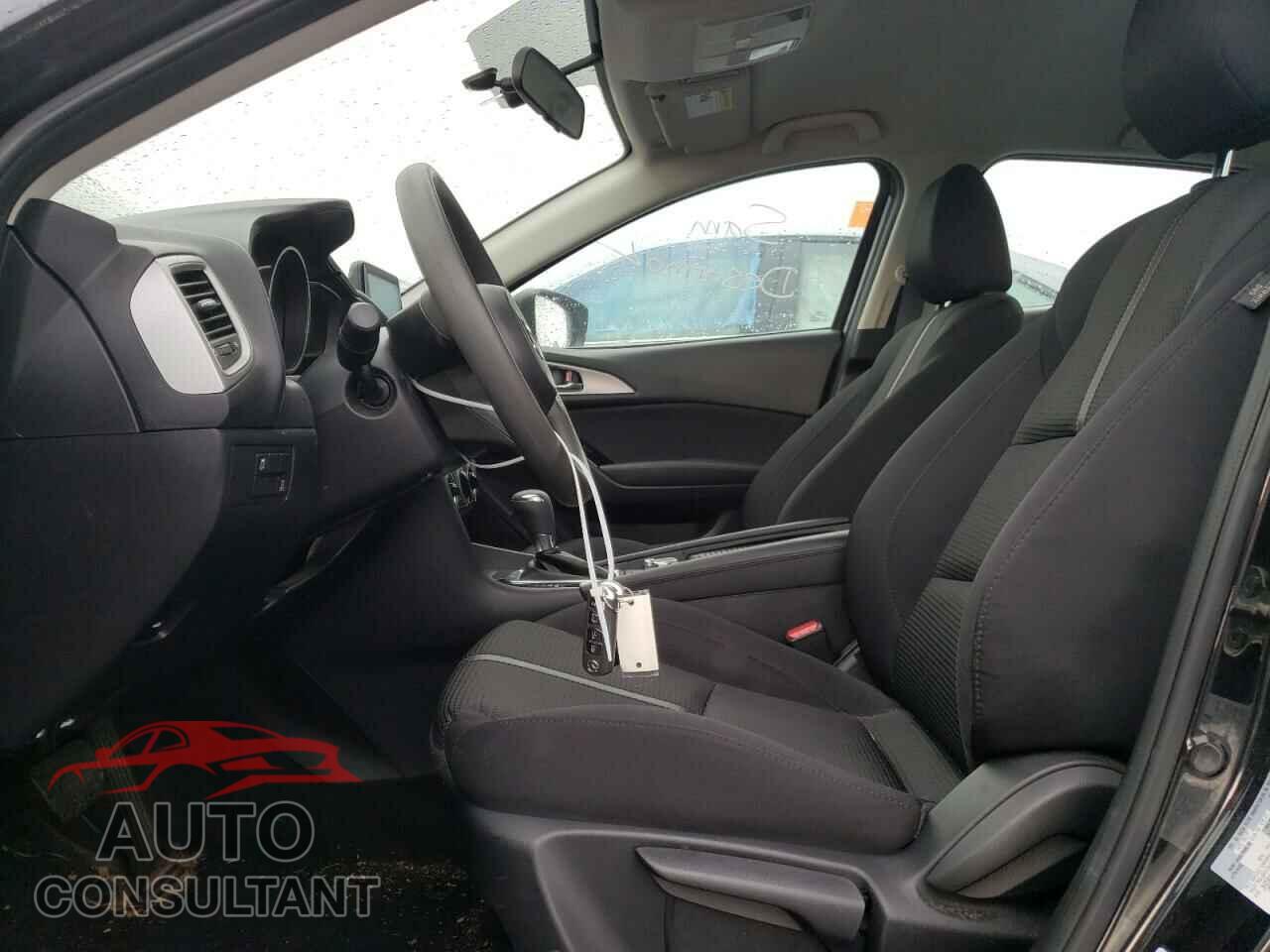 MAZDA 3 2017 - 3MZBN1U72HM153847