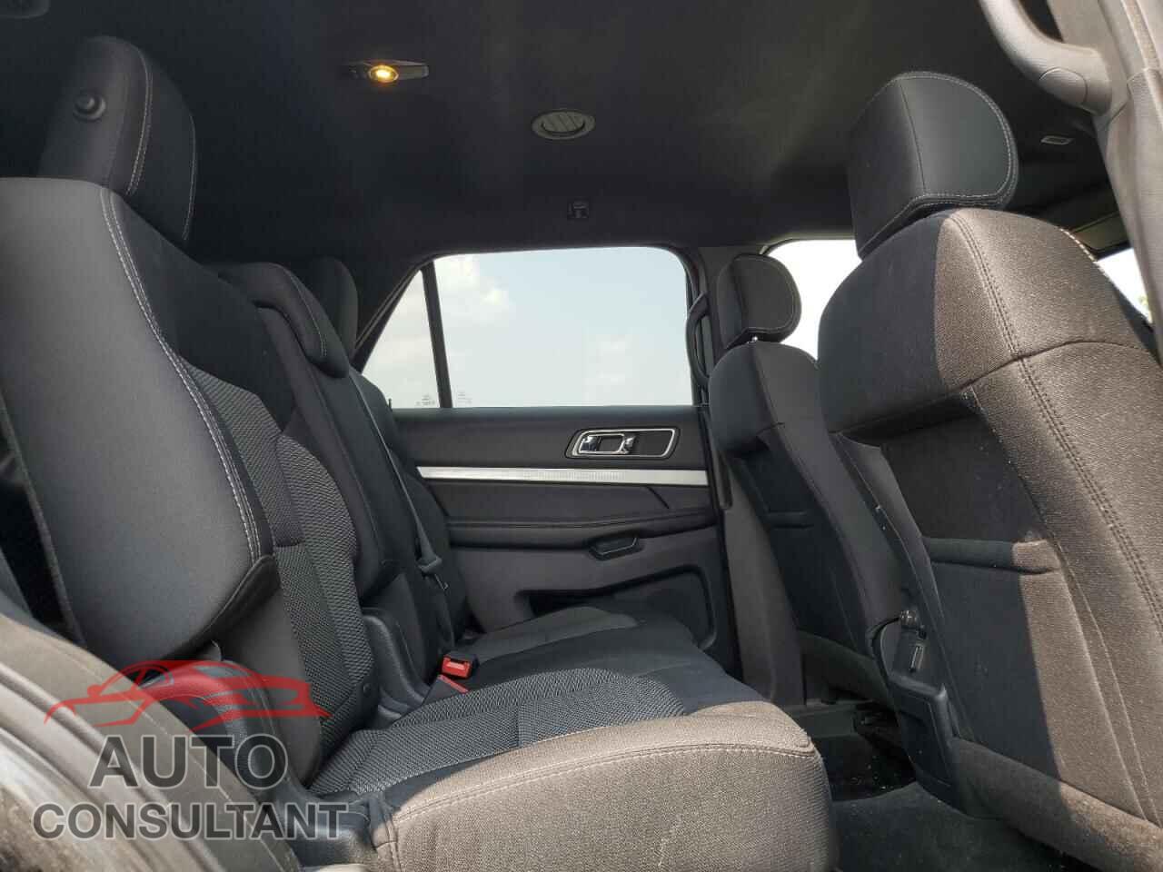 FORD EXPLORER 2017 - 1FM5K8D89HGA38811