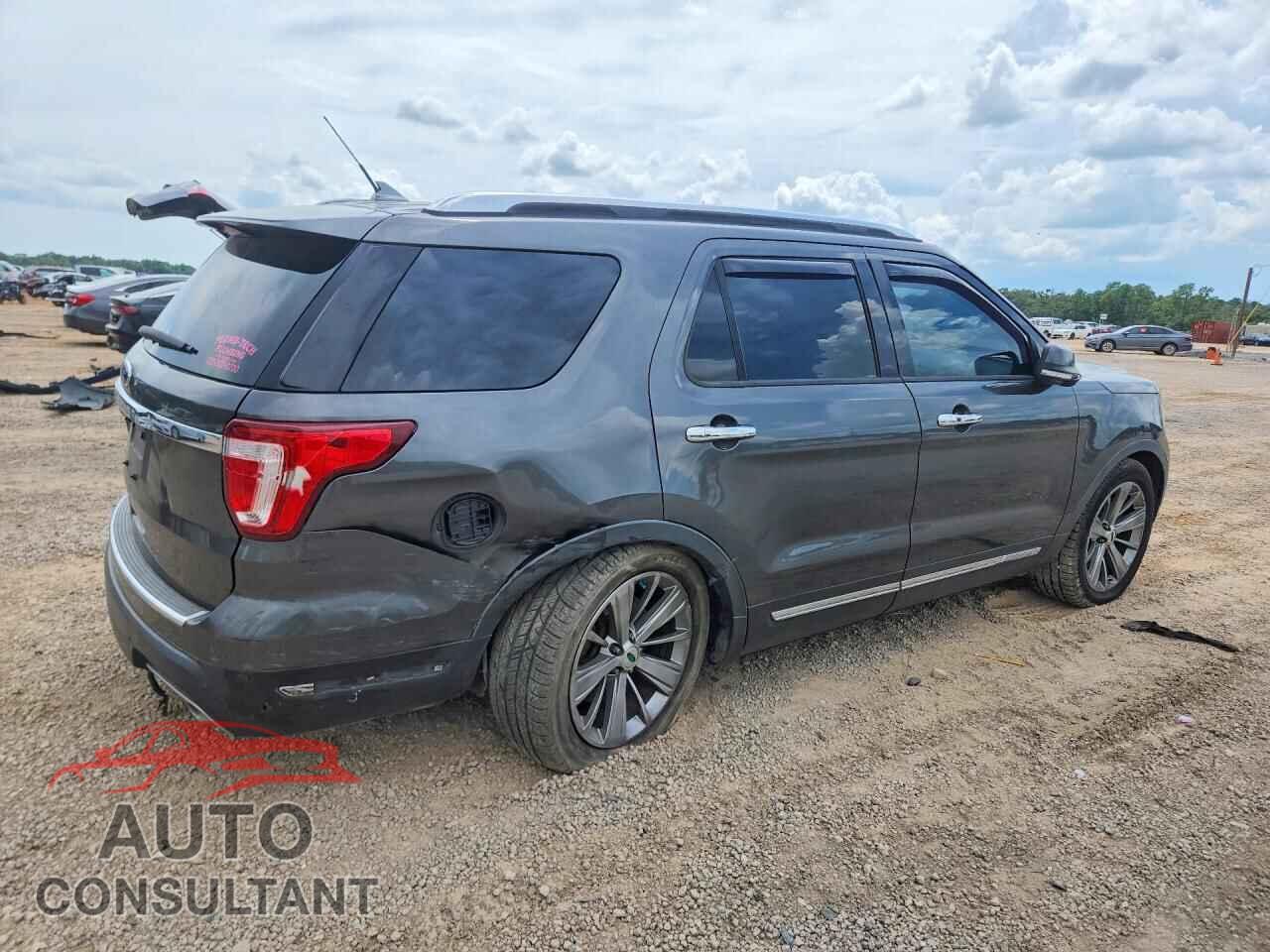 FORD EXPLORER 2018 - 1FM5K7F8XJGB11200