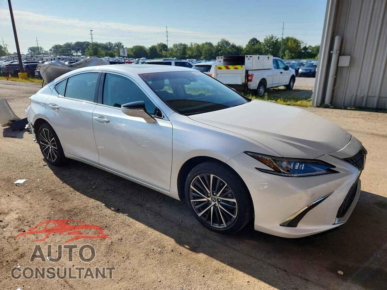 LEXUS ES250 2024 - 58ADA1C1XRU038077