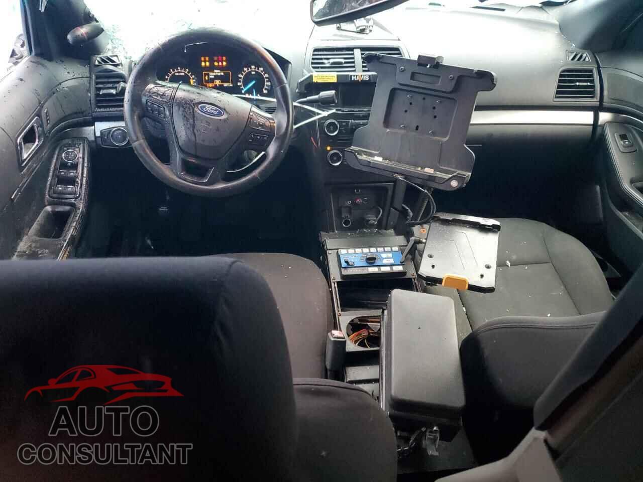 FORD EXPLORER 2018 - 1FM5K8AR9JGB92177
