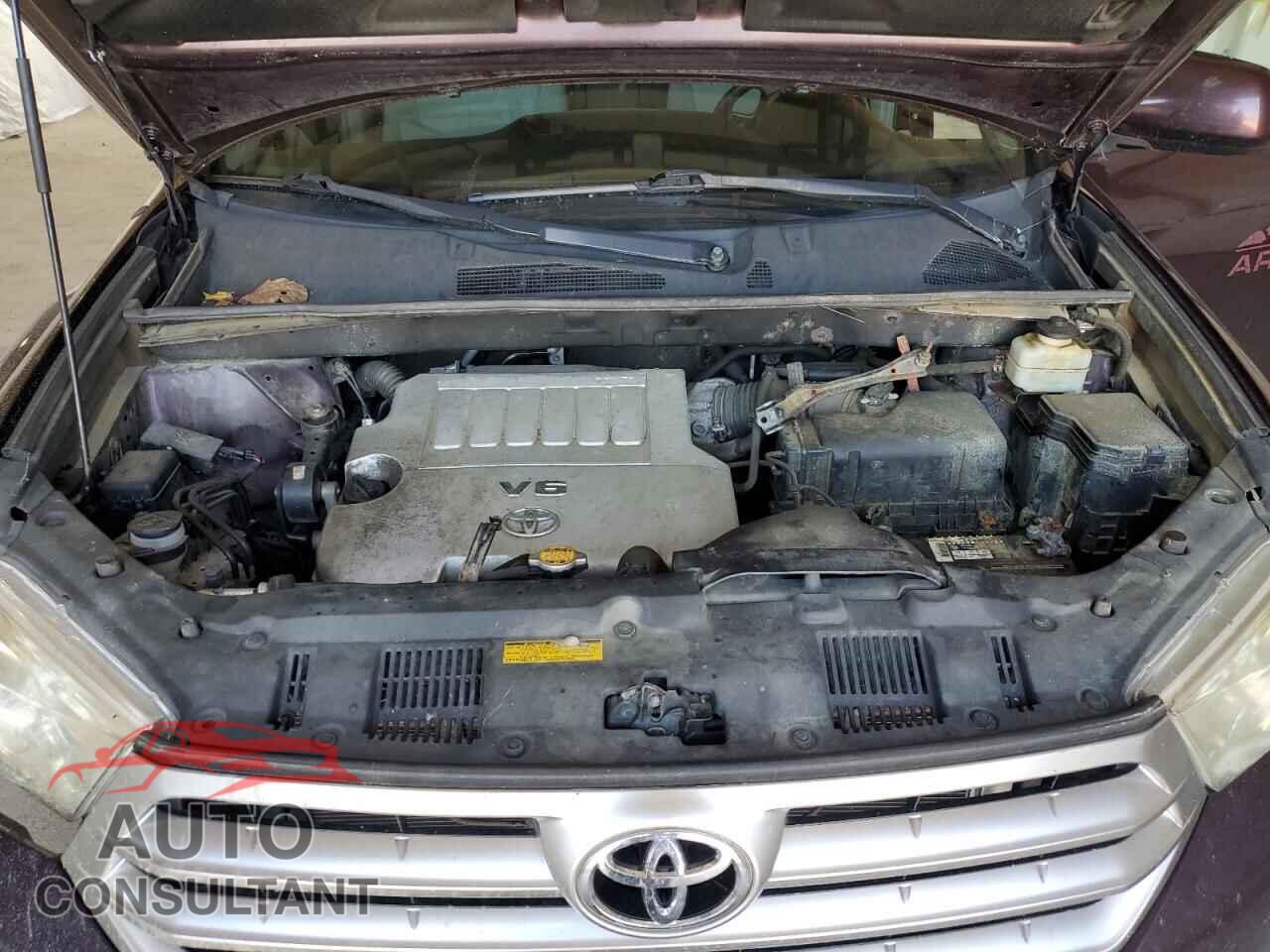 TOYOTA HIGHLANDER 2013 - 5TDBK3EH8DS180074