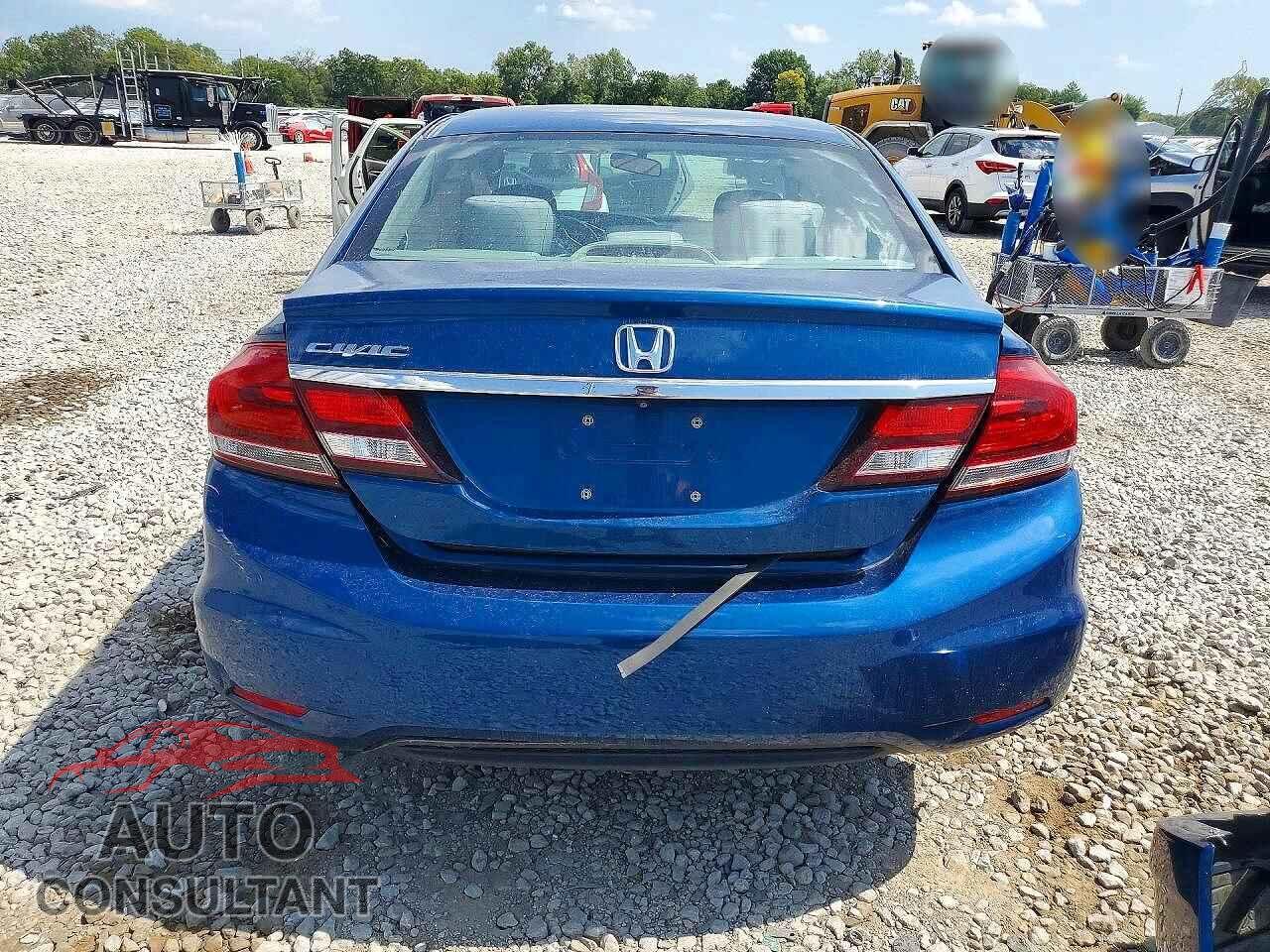 HONDA CIVIC 2014 - 2HGFB2F82EH556716
