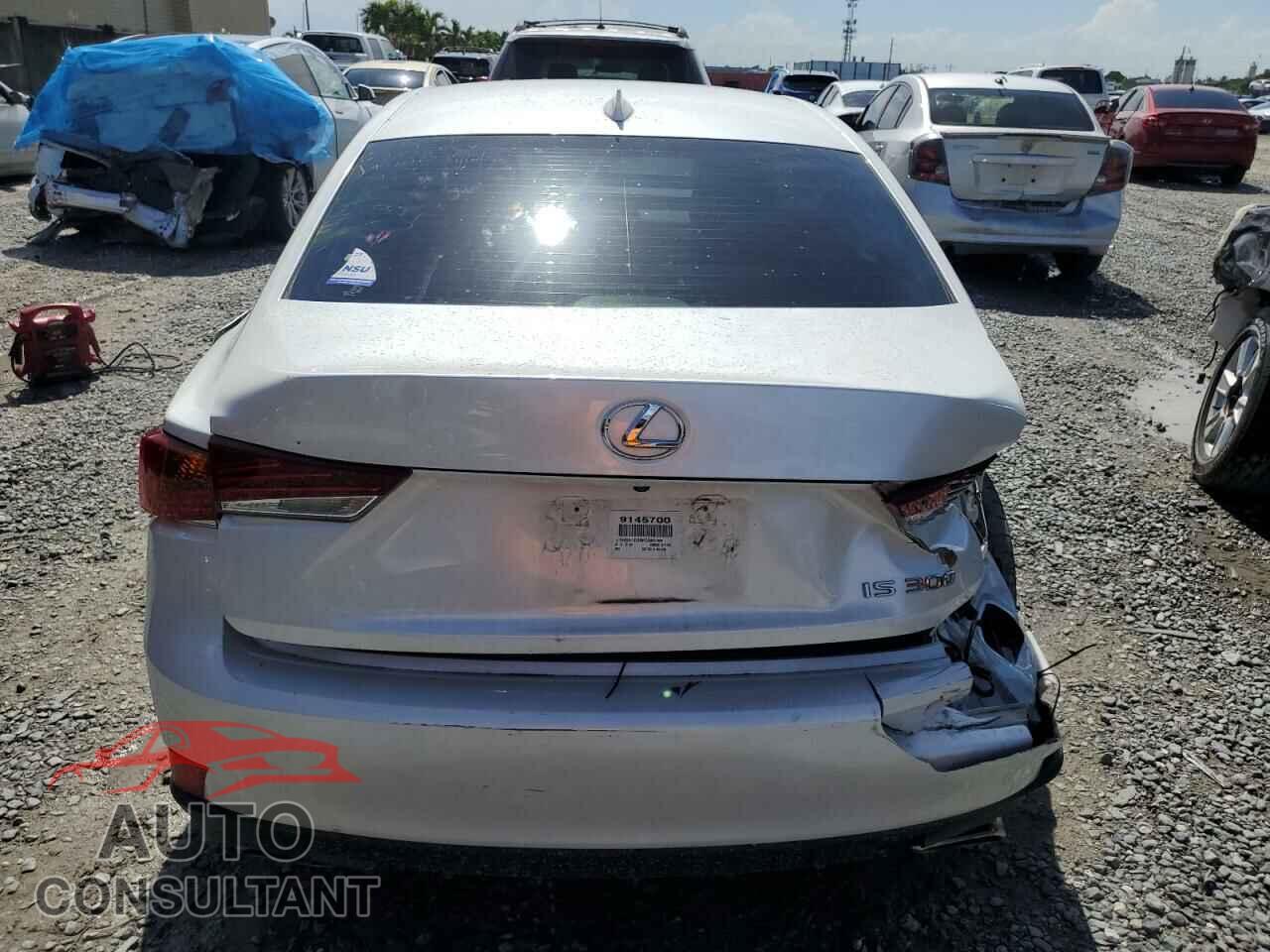 LEXUS IS 2019 - JTHBA1D29K5086792