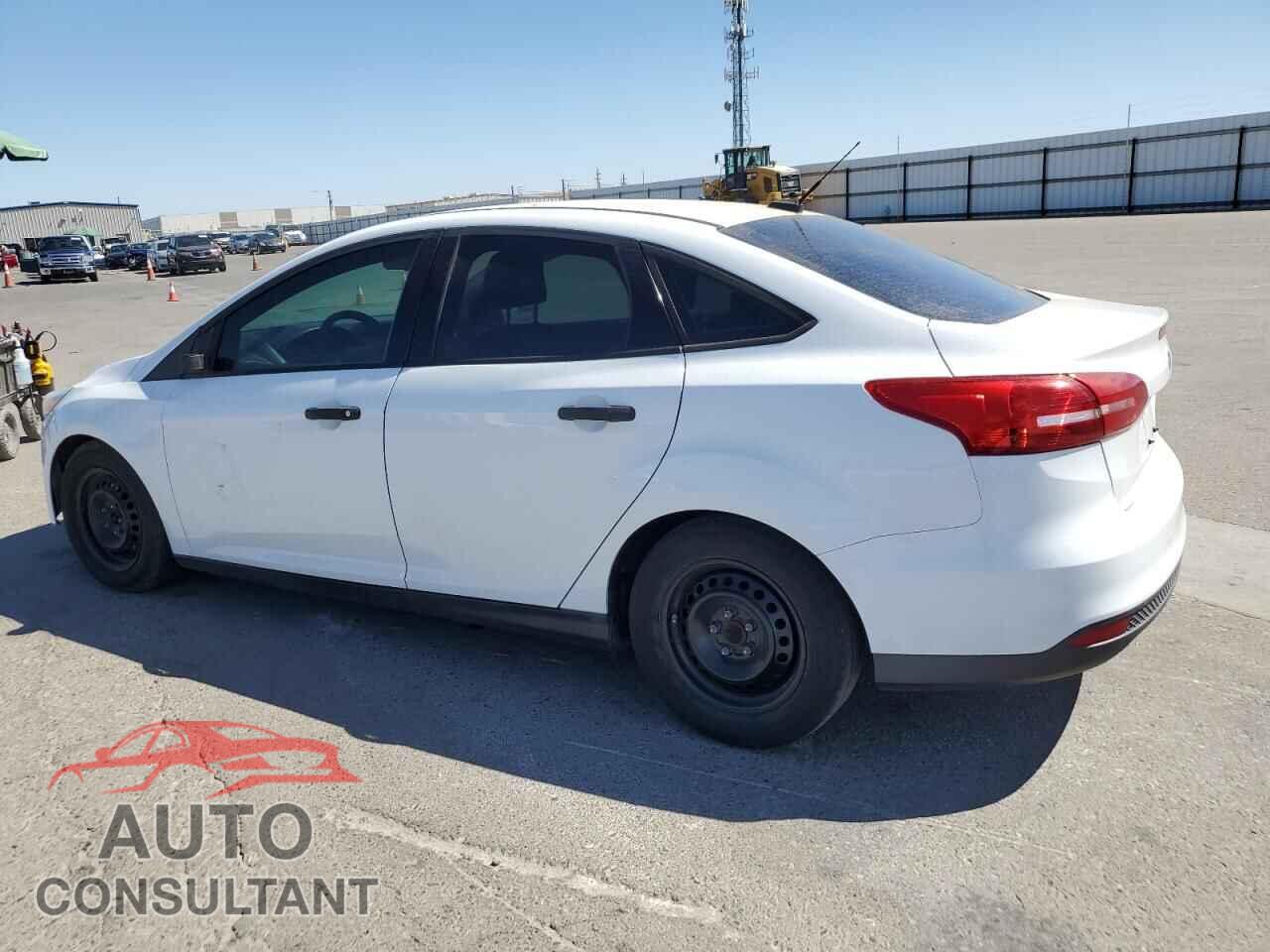 FORD FOCUS 2015 - 1FADP3E21FL343132