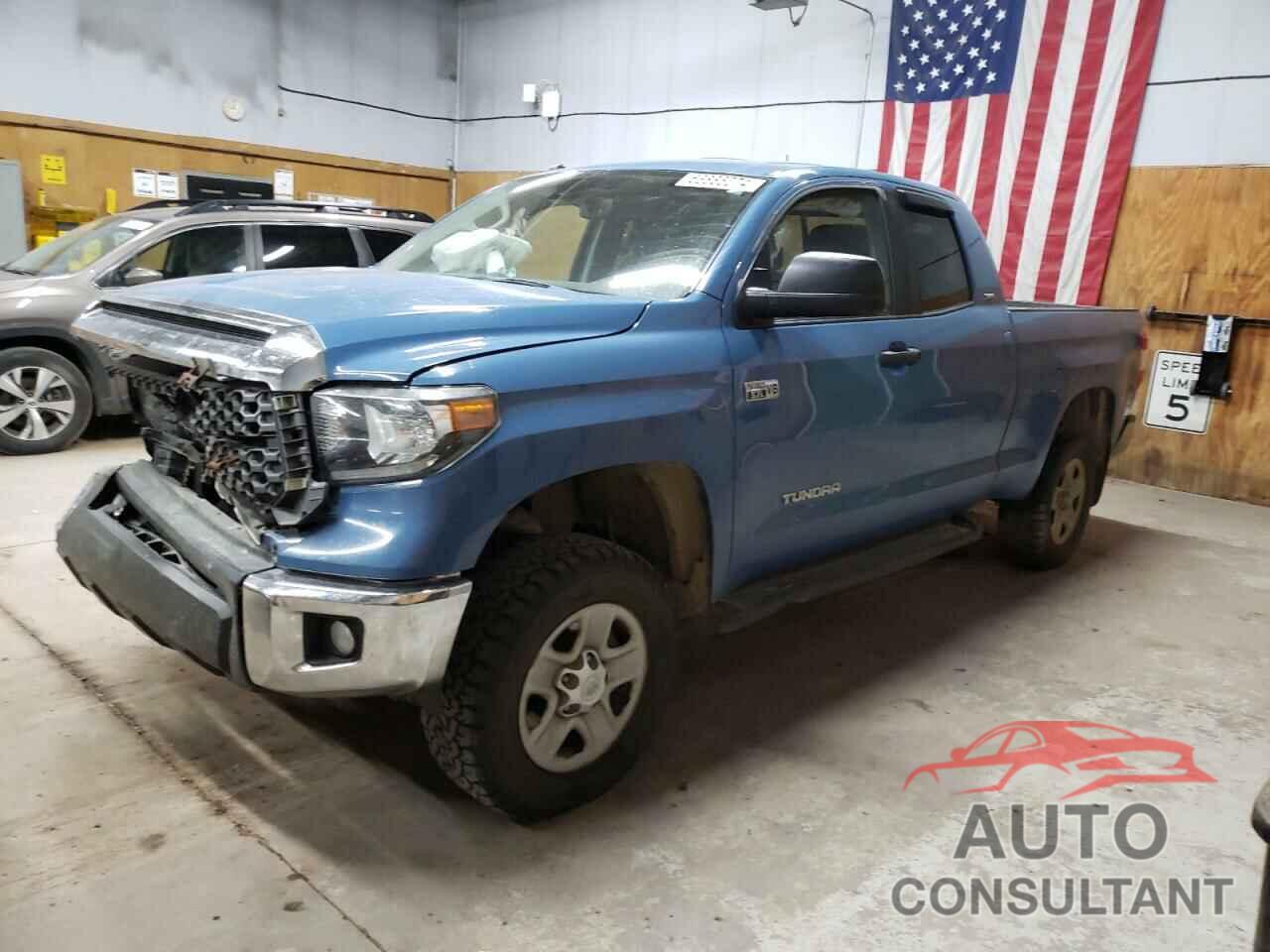 TOYOTA TUNDRA 2019 - 5TFUW5F11KX796264