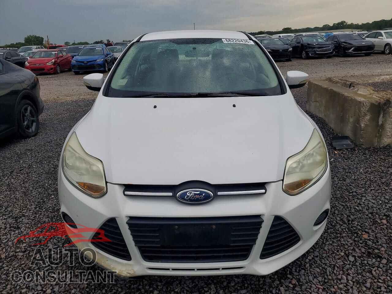 FORD FOCUS 2014 - 1FADP3F21EL131022