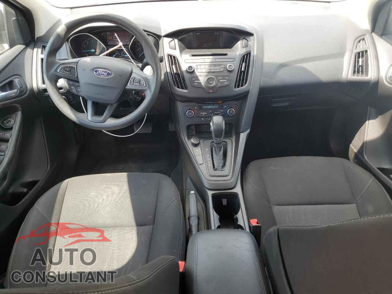 FORD FOCUS 2017 - 1FADP3FE8HL340482