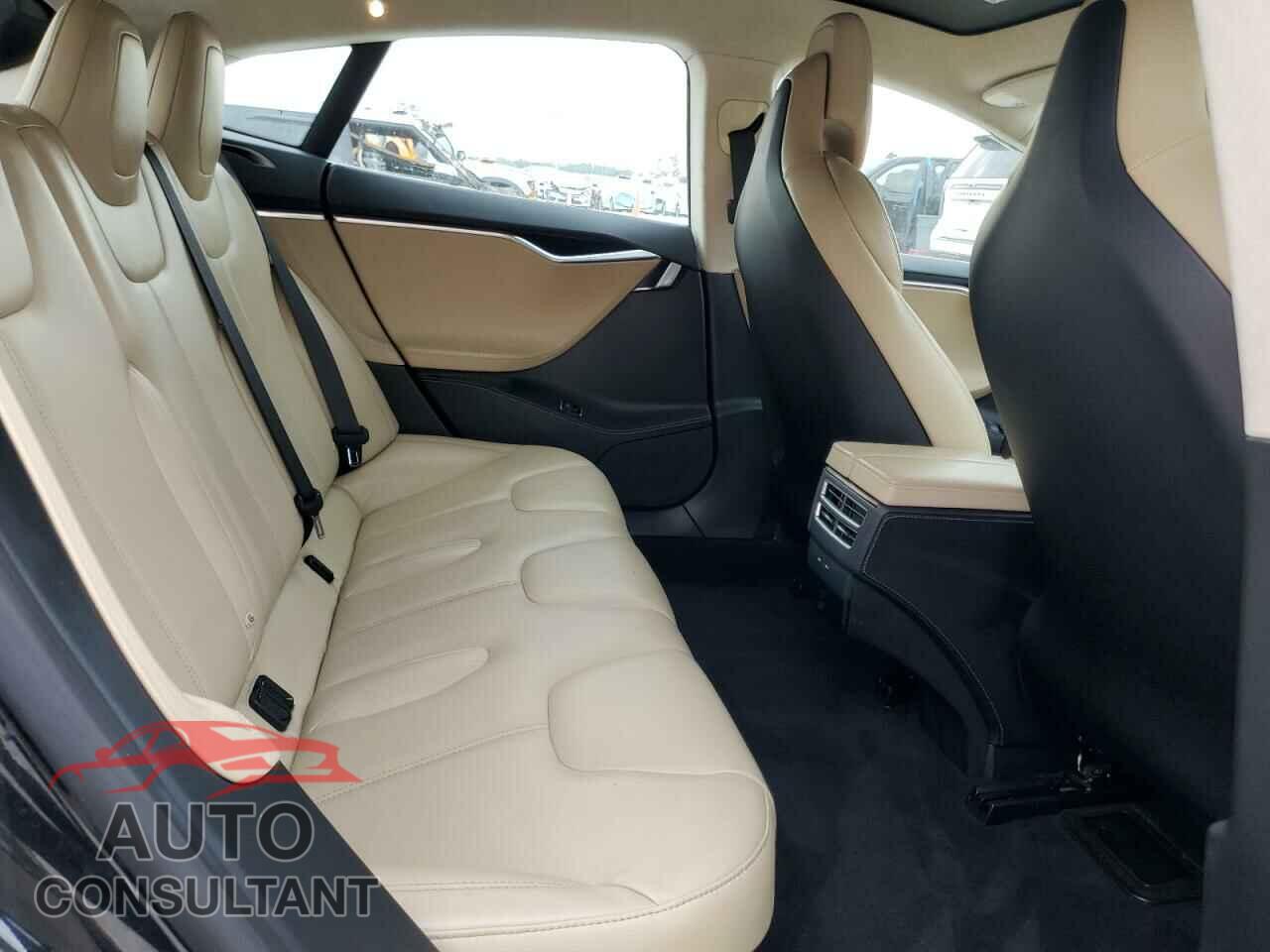 TESLA MODEL S 2017 - 5YJSA1E14HF190587