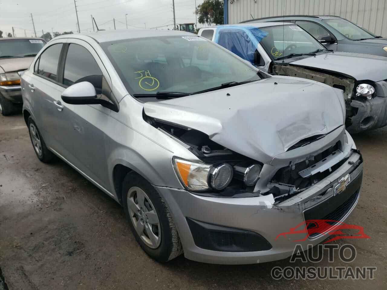 CHEVROLET SONIC 2016 - 1G1JA5SH6G4150045