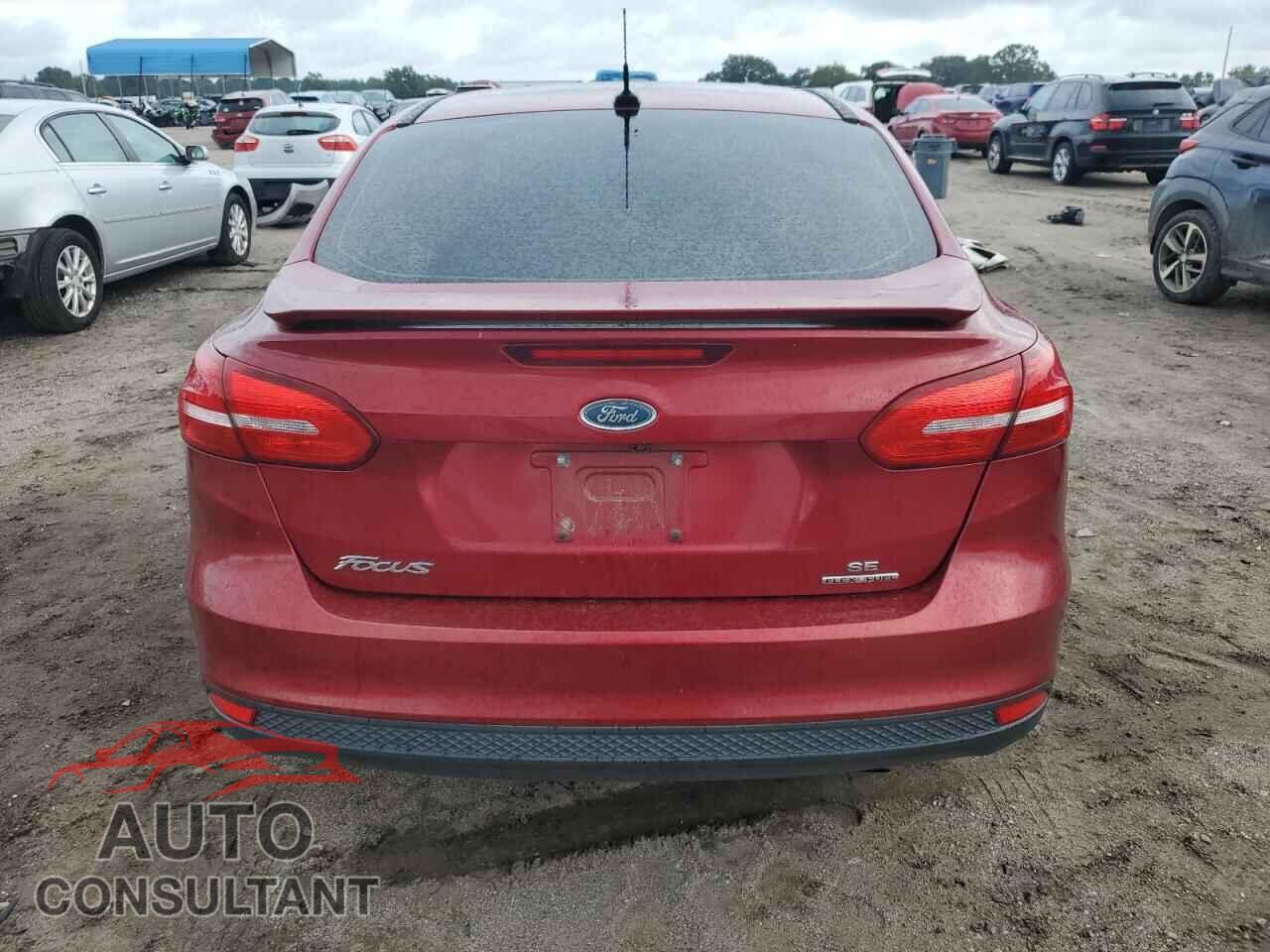 FORD FOCUS 2015 - 1FADP3F24FL338599