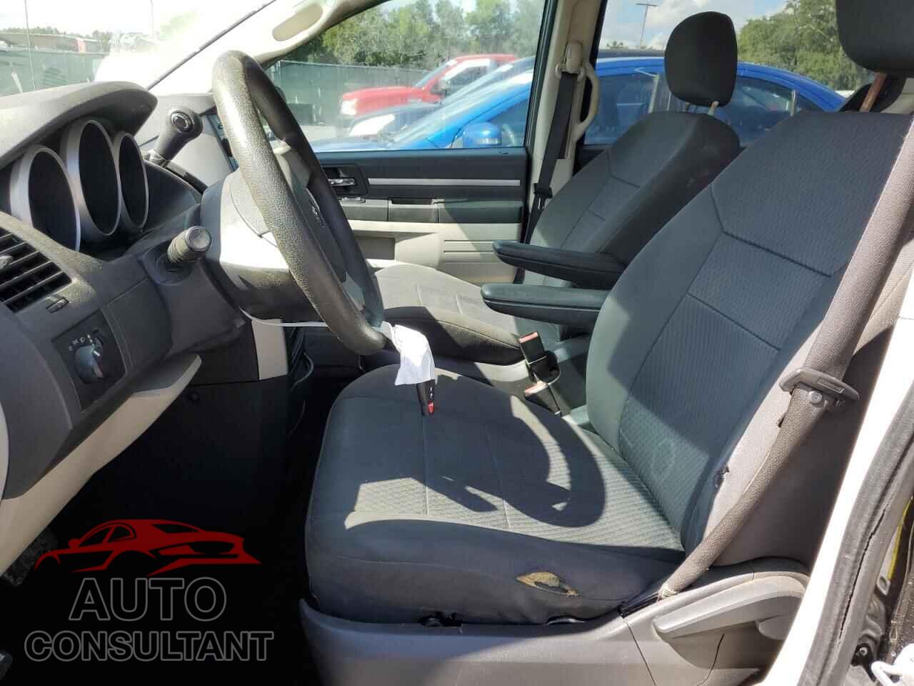 DODGE CARAVAN 2010 - 2D4RN4DE1AR179391