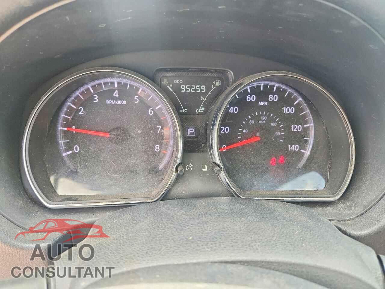 NISSAN VERSA 2017 - 3N1CN7AP3HL804037