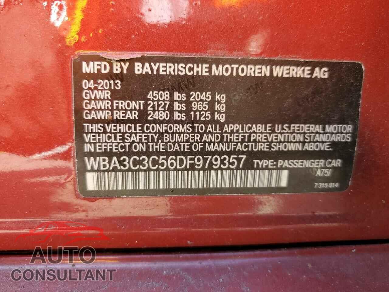 BMW 3 SERIES 2013 - WBA3C3C56DF979357