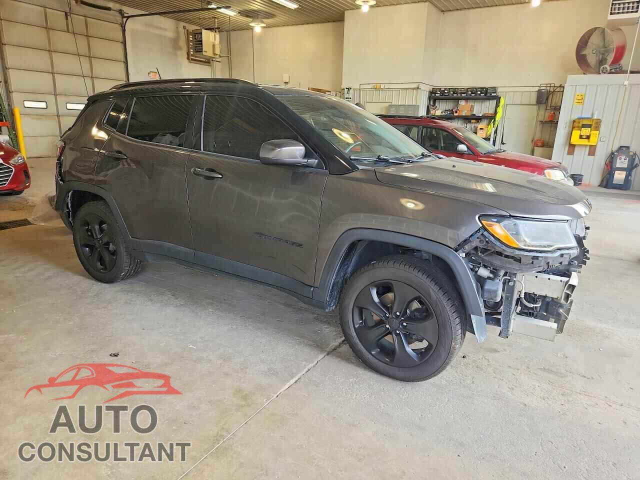 JEEP COMPASS 2018 - 3C4NJDBB1JT337645