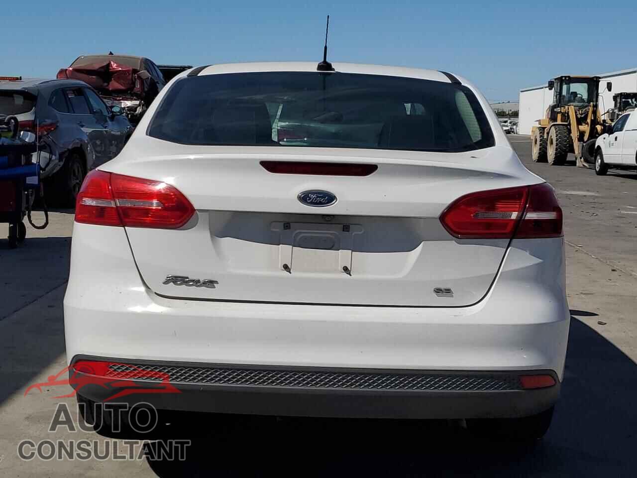 FORD FOCUS 2017 - 1FADP3F2XHL300314