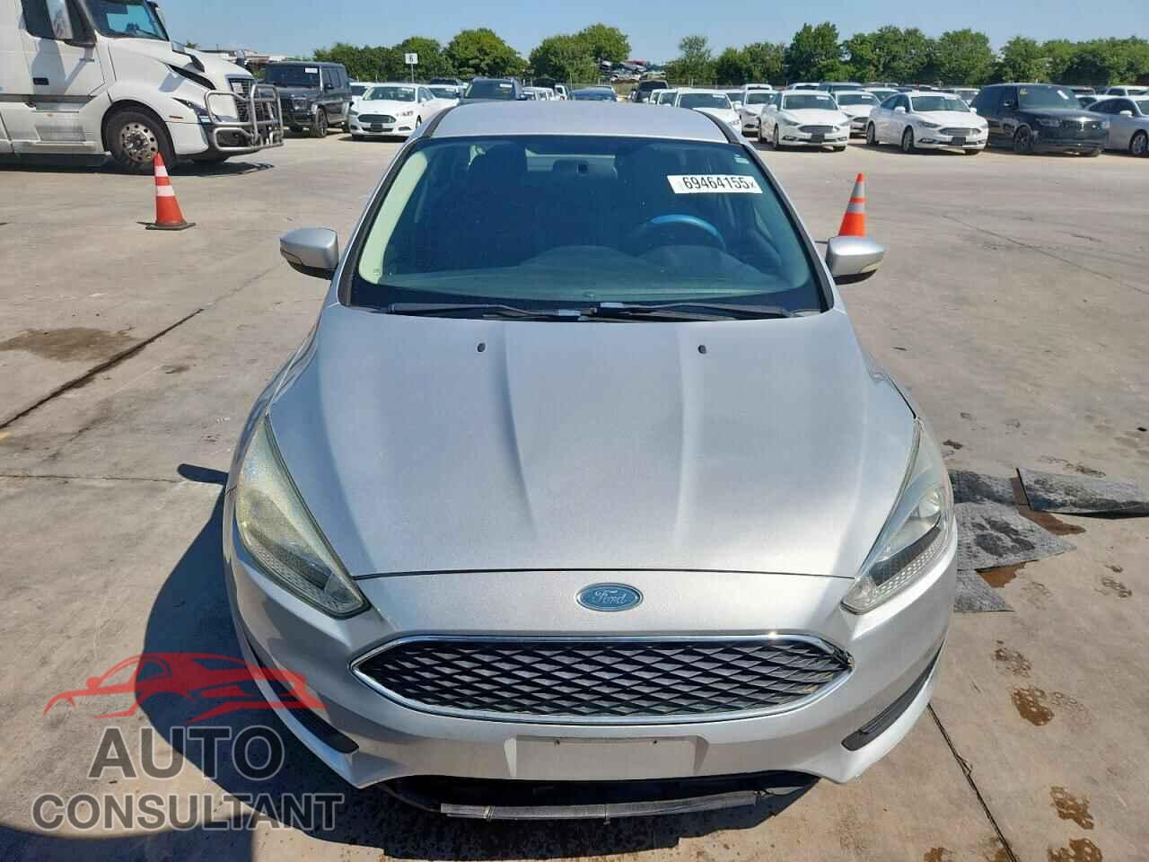 FORD FOCUS 2016 - 1FADP3F26GL255452