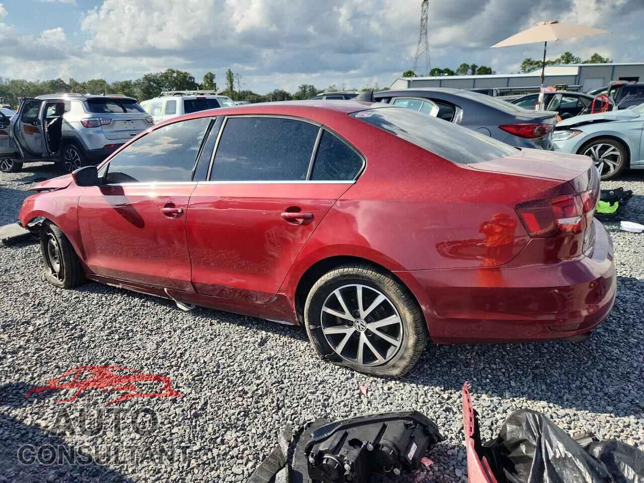 VOLKSWAGEN JETTA 2017 - 3VW2B7AJXHM391165