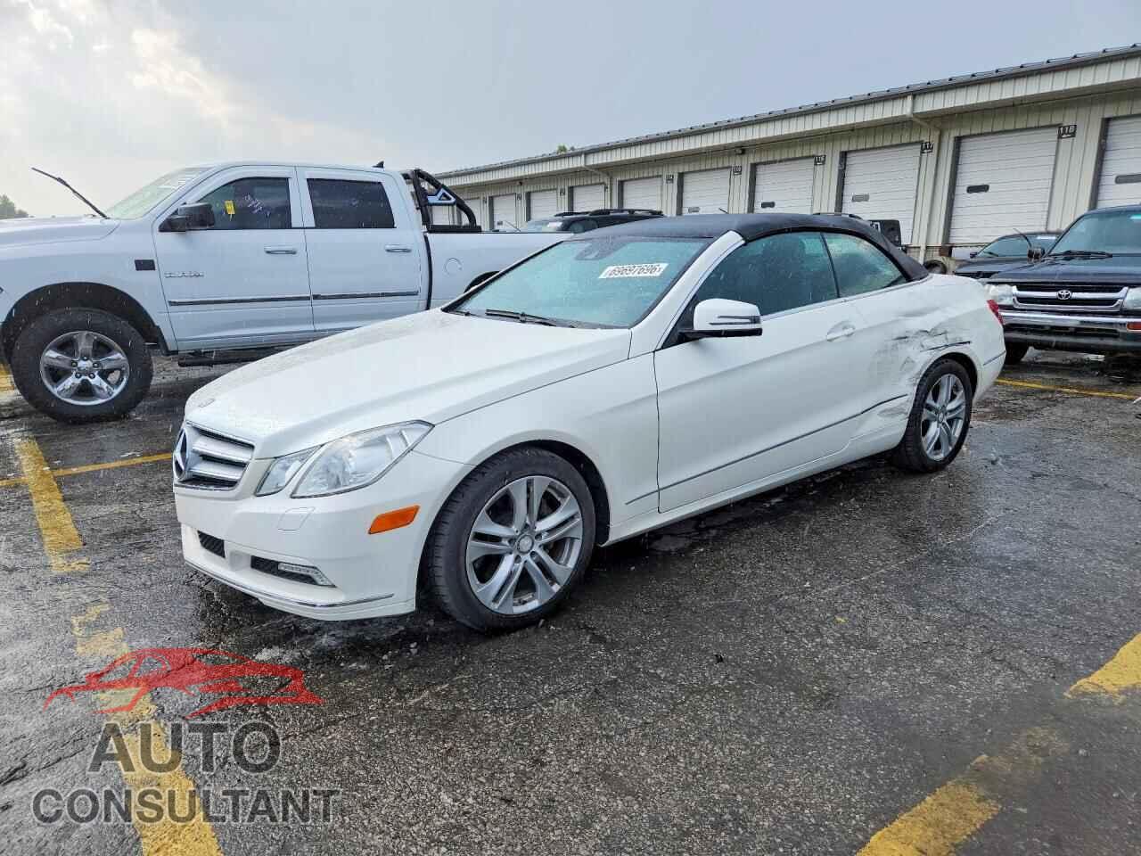 MERCEDES-BENZ E-CLASS 2011 - WDDKK5GFXBF080696