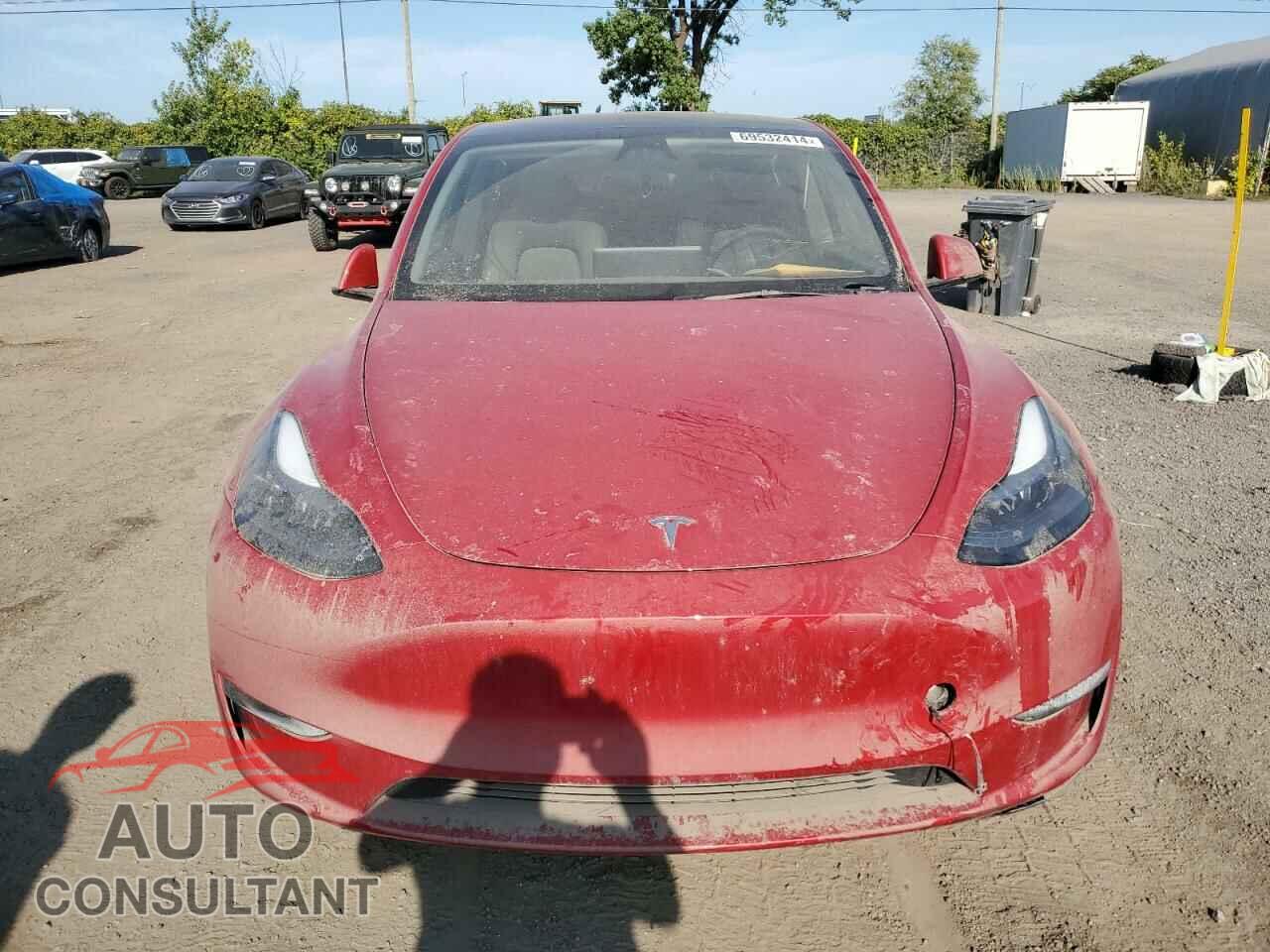 TESLA MODEL Y 2023 - LRWYGDFD1PC163780