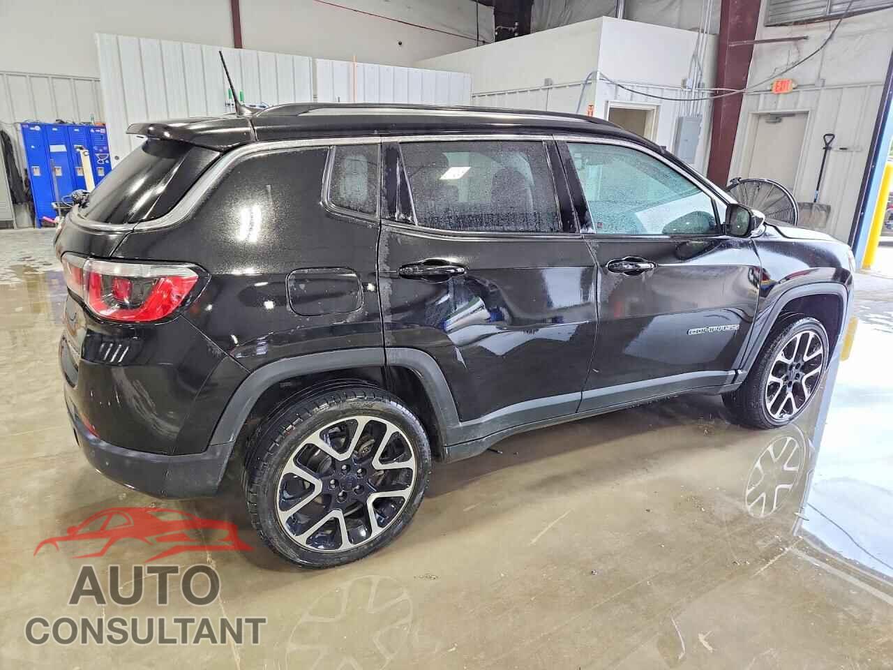 JEEP COMPASS 2018 - 3C4NJDCB5JT336819