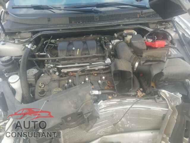 FORD TAURUS 2018 - 1FAHP2E86JG116732