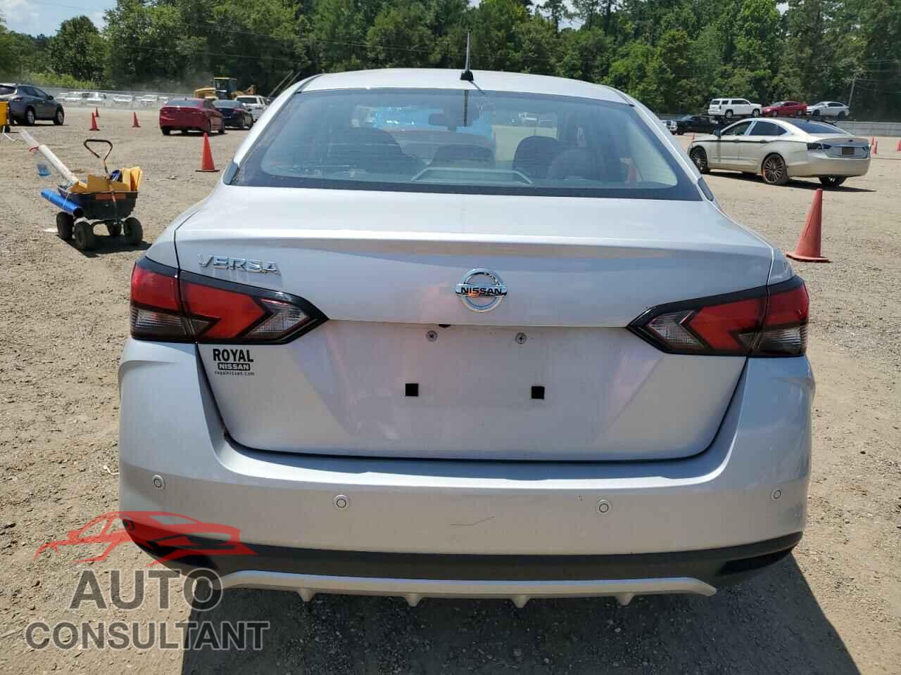 NISSAN VERSA 2020 - 3N1CN8DV2LL893706