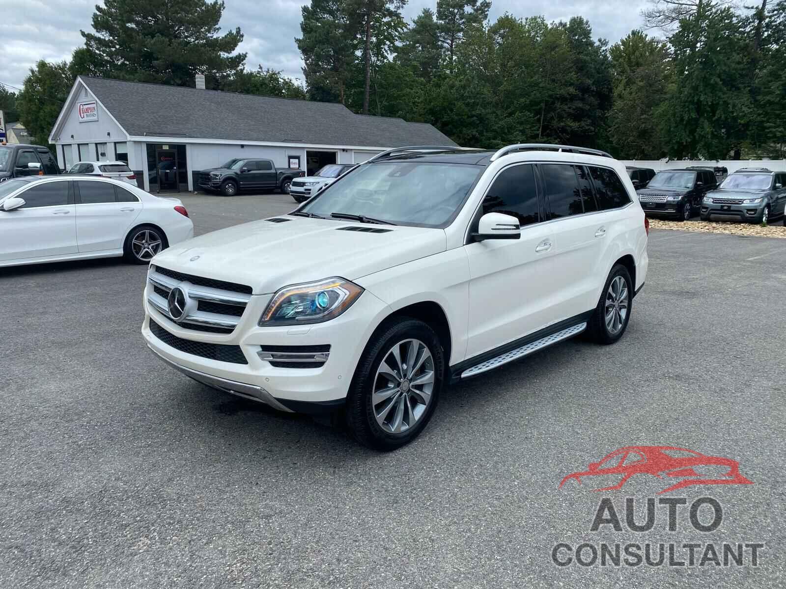 MERCEDES-BENZ GL-CLASS 2016 - 4JGDF2EE0GA670552
