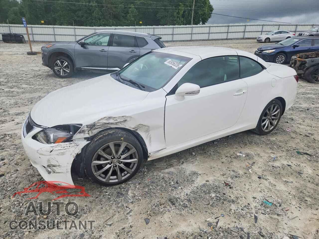 LEXUS IS 2015 - JTHFF2C27F2532455