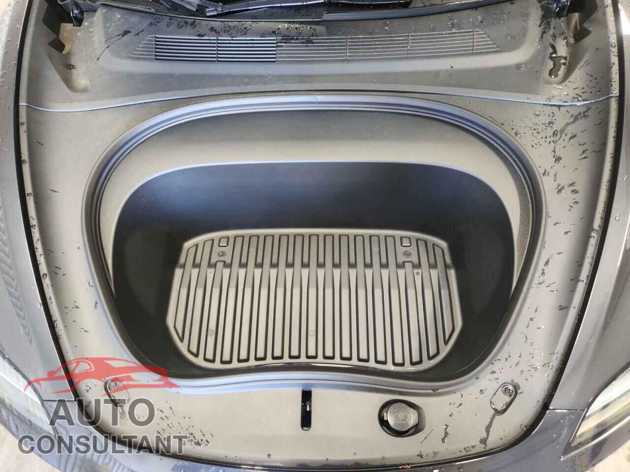 TESLA MODEL 3 2024 - 5YJ3E1EB0RF844200
