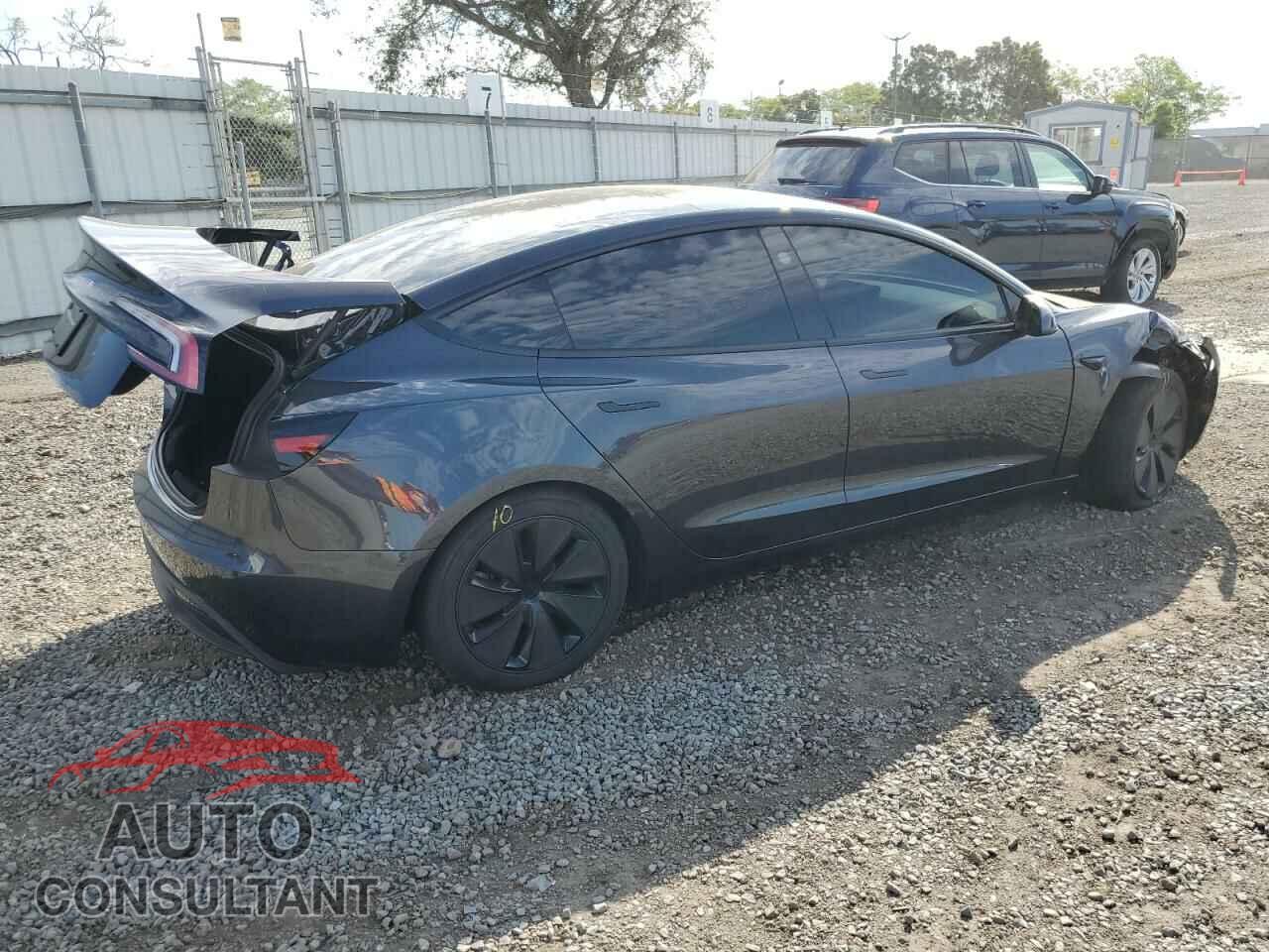 TESLA MODEL 3 2024 - 5YJ3E1EAXRF725223