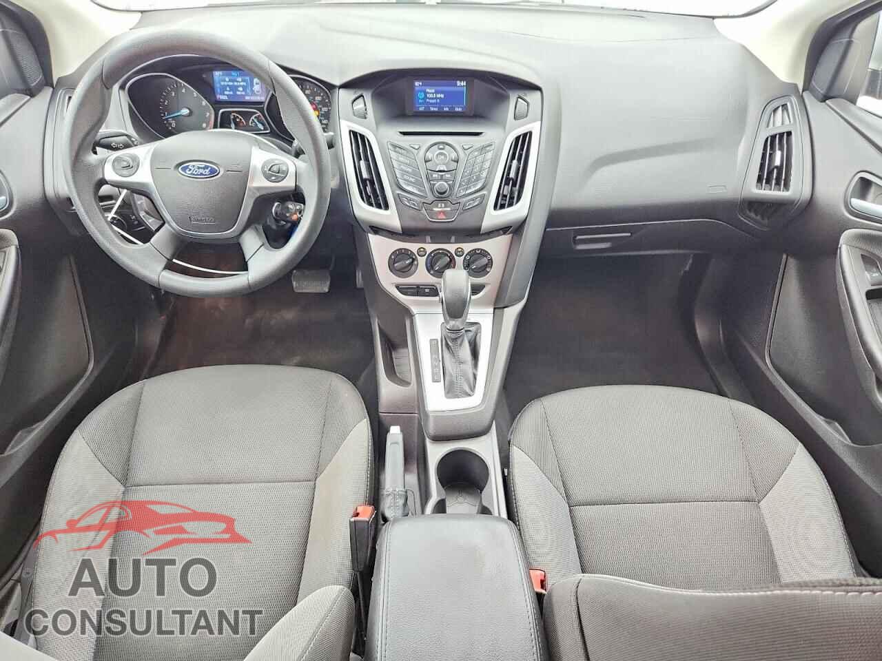 FORD FOCUS 2014 - 1FADP3F29EL278379