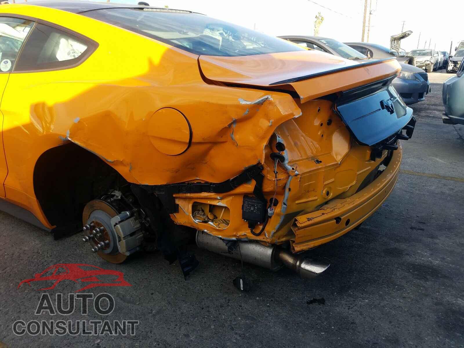 FORD MUSTANG 2019 - 1FA6P8TH4K5110194