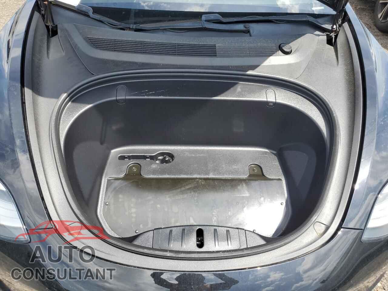 TESLA MODEL 3 2019 - 5YJ3E1EA6KF306775