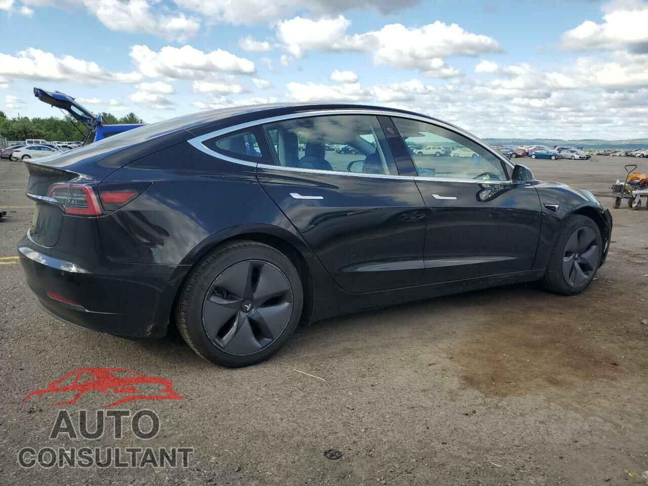 TESLA MODEL 3 2018 - 5YJ3E1EA2JF034269