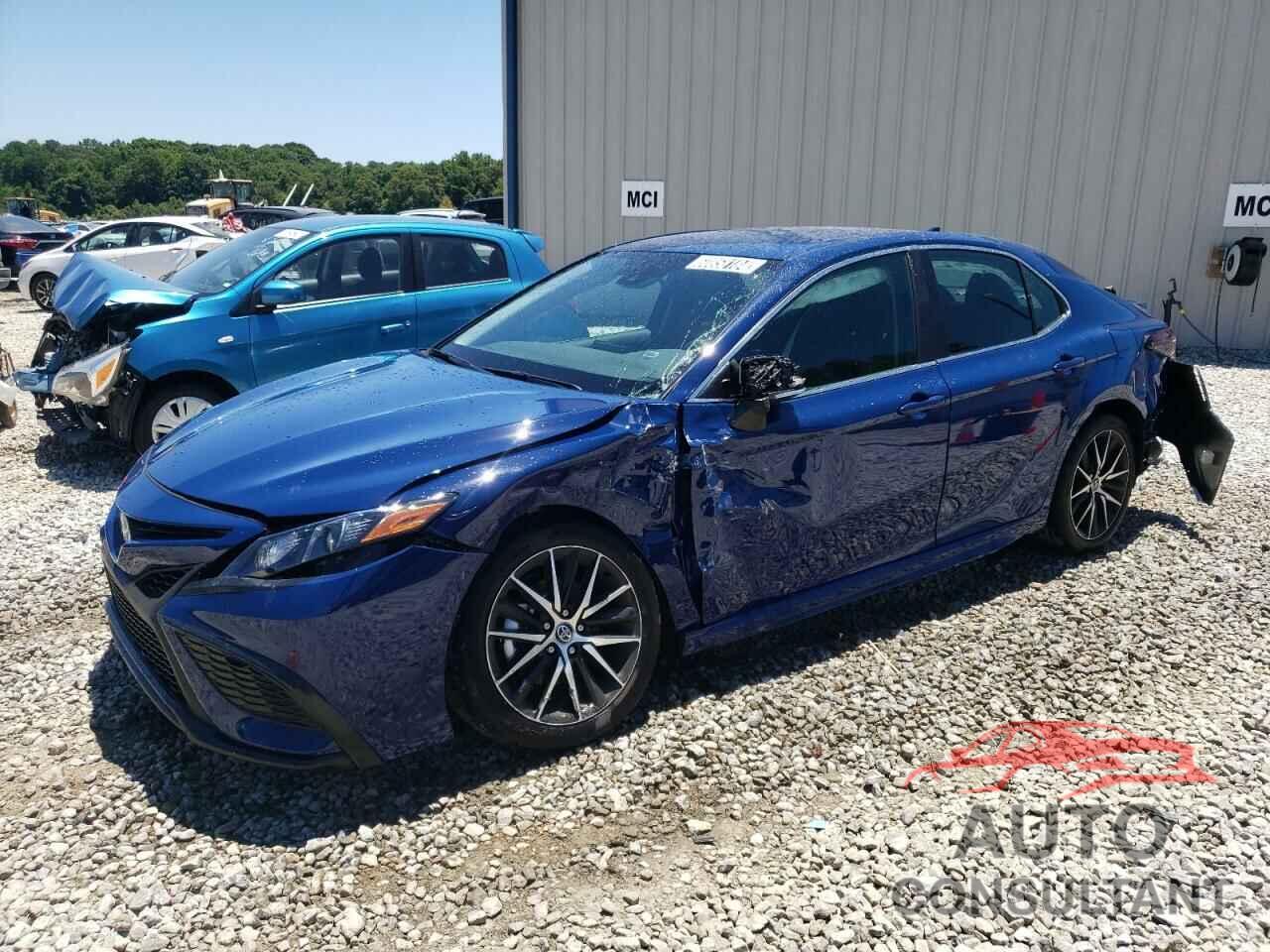 TOYOTA CAMRY 2024 - 4T1G11AK0RU235968