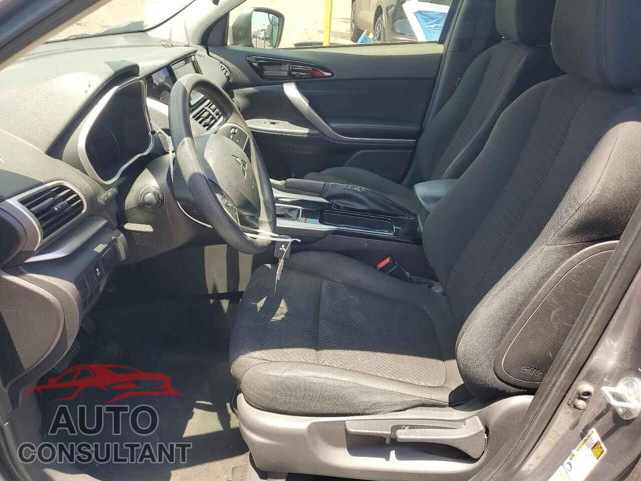 MITSUBISHI ECLIPSE 2019 - JA4AT3AA5KZ046209