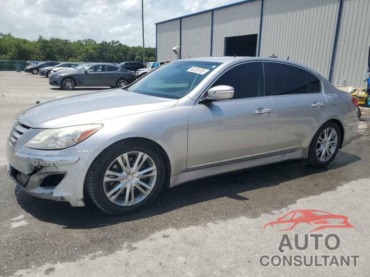 HYUNDAI GENESIS 2013 - KMHGC4DD1DU242669