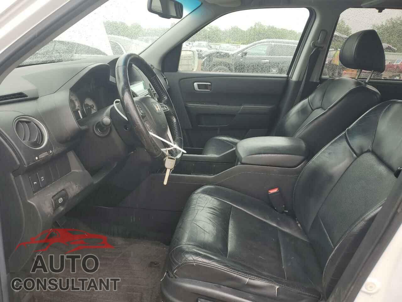 HONDA PILOT 2011 - 5FNYF4H97BB099982