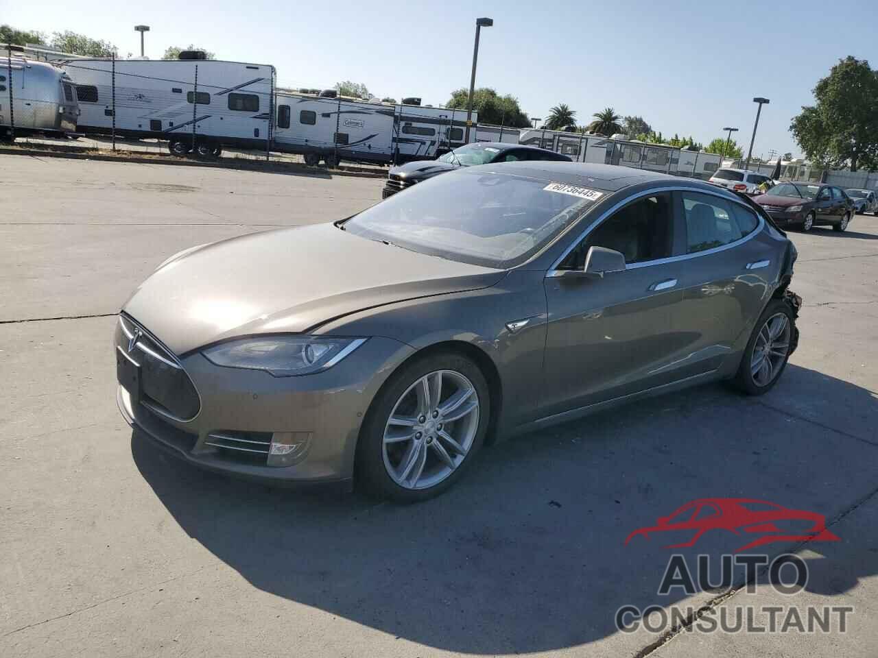 TESLA MODEL S 2016 - 5YJSA1E2XGF133933