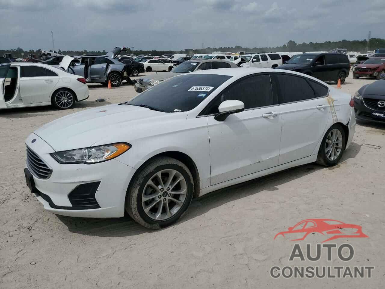 FORD FUSION 2019 - 3FA6P0HD2KR154103